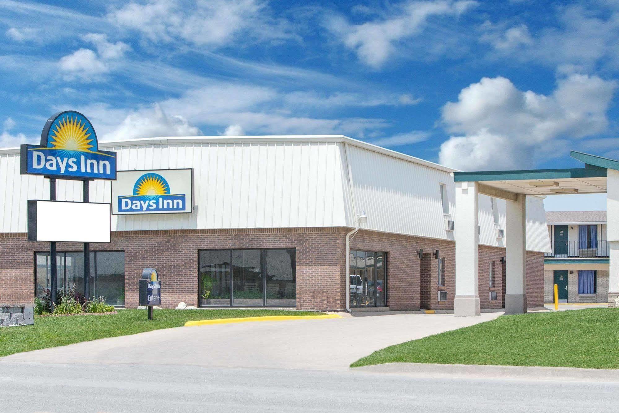 Days Inn By Wyndham Emporia Exterior foto